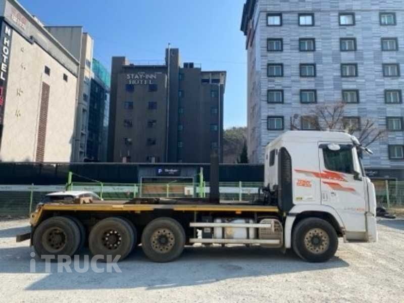 현대 엑시언트 암롤 540 21톤 오토 앞축 50루베 - 중고 트럭 매물 이미지
