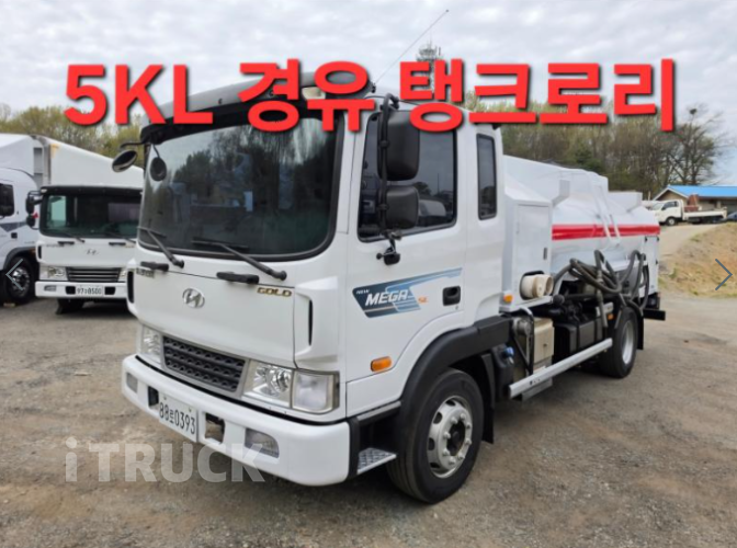 현대 탱크로리 메가트럭 5,000L 수동 - 중고 트럭 매물 이미지