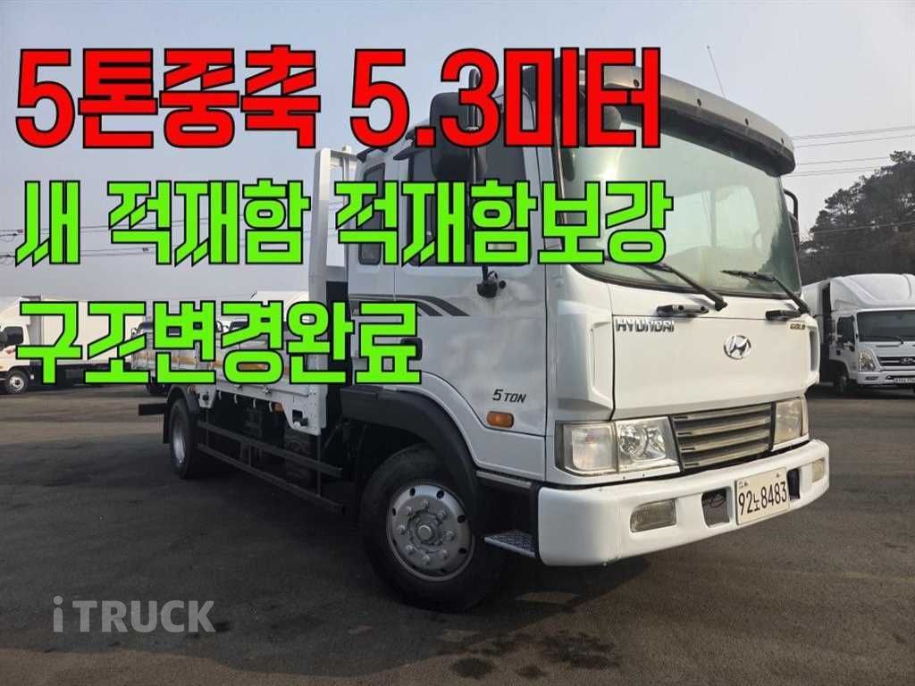 현대 메가트럭 250 단바리 카고 5톤 수동 - 중고 트럭 매물 이미지