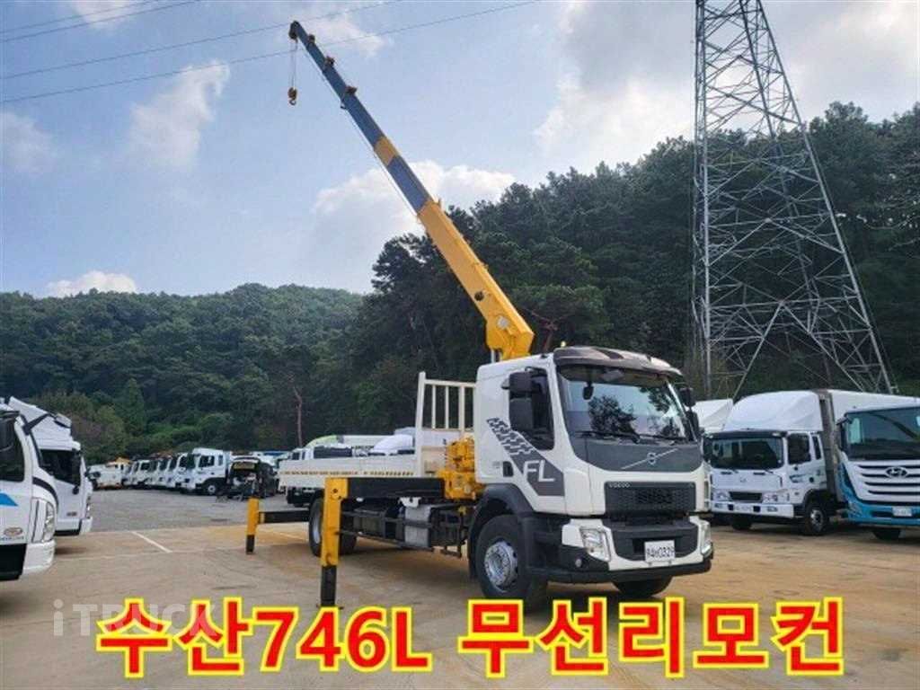 볼보 카고크레인 없음(순정) 5톤 - 중고 트럭 매물 이미지