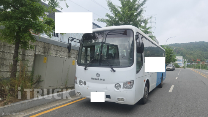 현대 버스 - 중고 트럭 매물 이미지