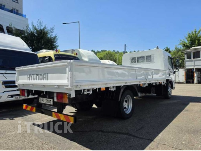현대 올뉴마이티 3.5톤 카고 슈퍼캡 초장축 - 중고 트럭 매물 이미지