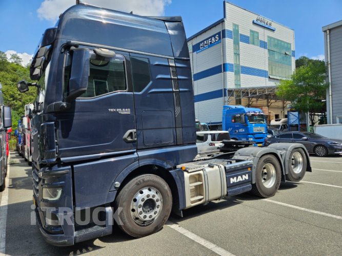 만 TGX 640 추레라 하이캡 원데후 오토 - 중고 트럭 매물 이미지