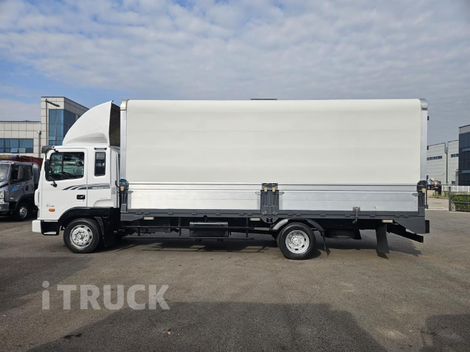 현대 메가트럭 250 단바리 윙바디 5톤 수동 - 중고 트럭 매물 이미지